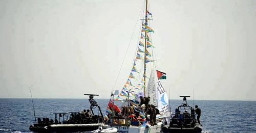 Les militantes du voilier Zaytouna kidnappées, en attente d\'expulsion